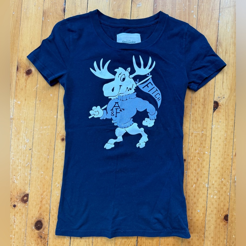 Abercrombie & Fitch Navy Blue with Silver Moose Shirt size Small